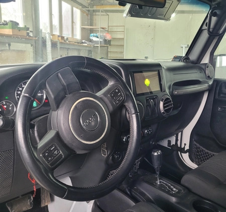 Jeep Wrangler cena 198000 przebieg: 120000, rok produkcji 2012 z Mikołajki małe 67